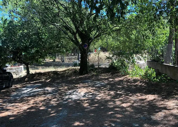 בית הארחה Independante Au Joli Mazet A Idealement Situe Entre La Garrigue Et La