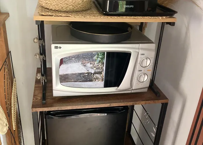 בית הארחה Independante Au Joli Mazet A Idealement Situe Entre La Garrigue Et La נים